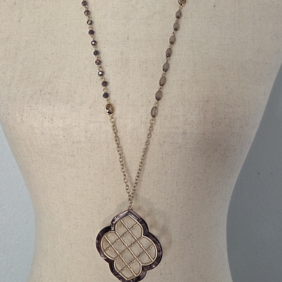 Pomina Fashion Large Pendant Necklace NWT - Picture 1 of 11